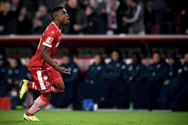 琼斯31分吉林力克辽宁 翟晓川16+10首钢胜江苏